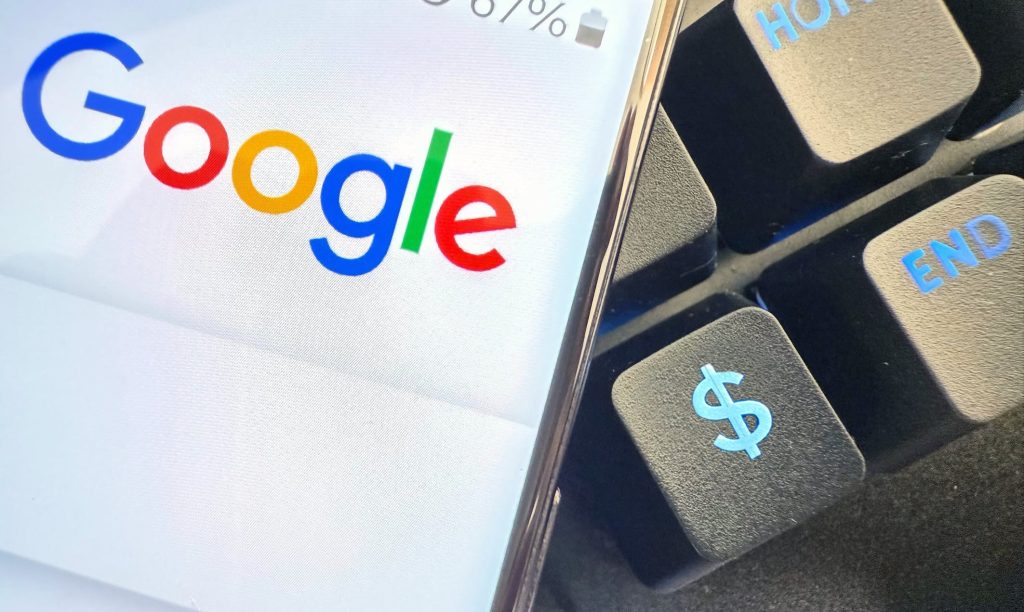 Alphabet, compania-mamă a Google, pare pregătită să facă un pas fără precedent pe piața obligațiunilor corporative, anunțând intenția de a emite o obligațiune pe 100 de ani