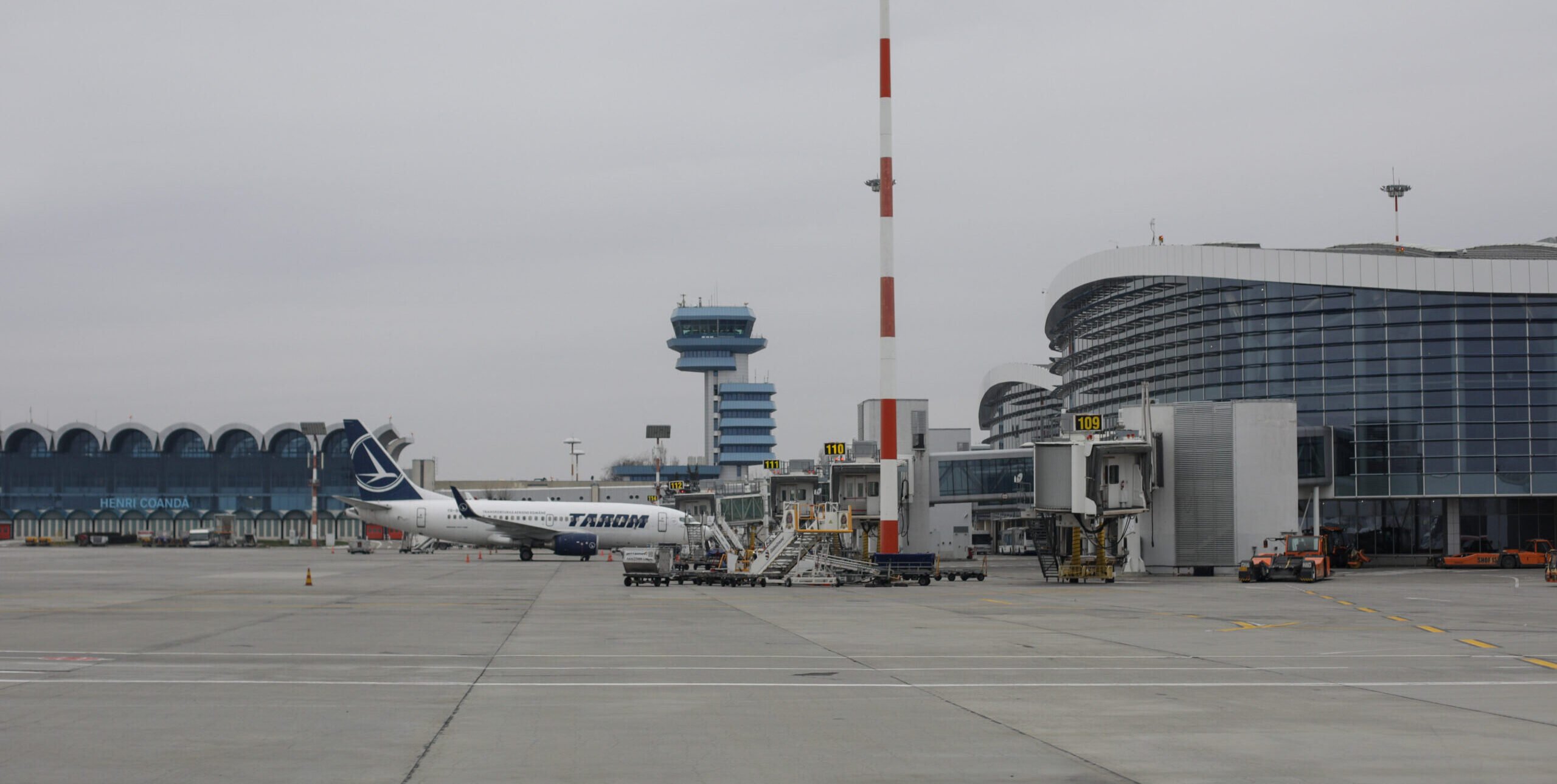 Aeroportul Henri Coandă din Otopeni a înregistrat o modernizare semnificativă a procedurilor de control al traficului aerian din data de 10 februarie, odată cu implementarea unor tehnologii avansate la turnul de control
