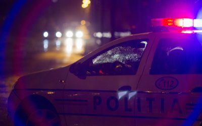 Masina-Politie-noaptea-Inquam-Photos_Cornel_Putan-1-scaled.jpg - JurnalUrban