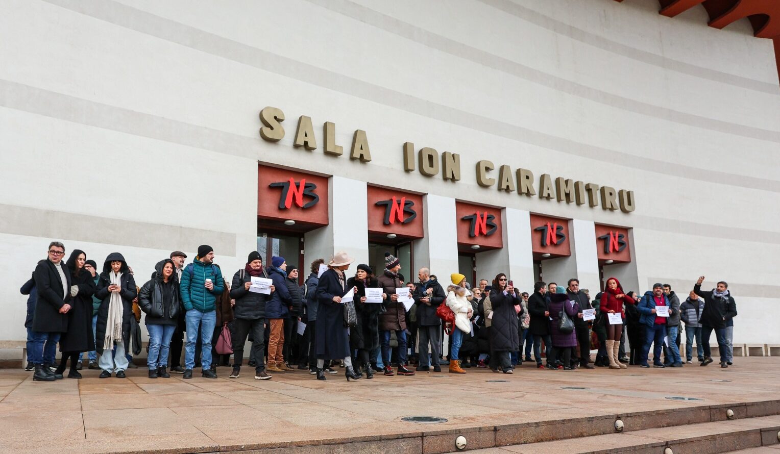 Sindicatul Actorilor solicită demisia ministrului Culturii, Andras Demeter