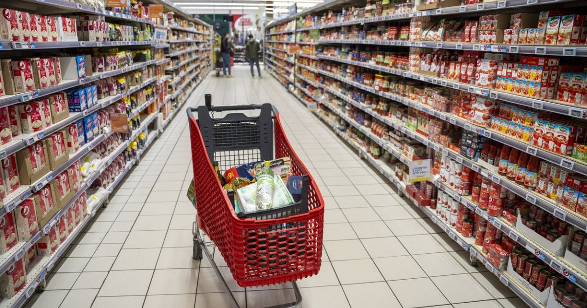 Un lot de salată de icre cu caras și ceapă a fost retras de la vânzare în magazinele Kaufland, după ce a fost confirmată prezența bacteriei Listeria monocytogenes