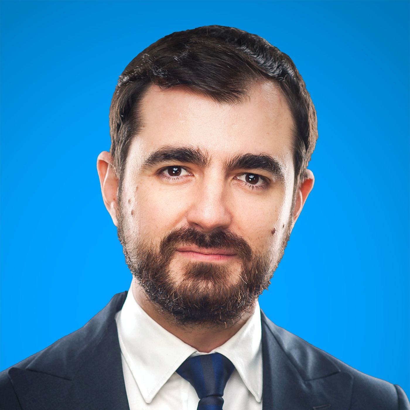 Titlu: „Recesiunea economică în România: Persoana vinovată nu este Ilie Bolojan, susține deputatul Claudiu Năsui” Când deficitul este creat artificial, creșterea economică este stimulată pe termen scurt, dar situația devine nesustenabilă pe viitor