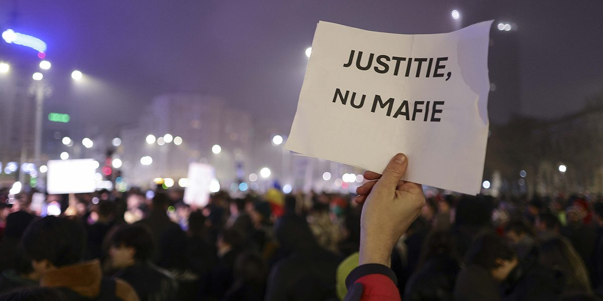 PROTEST_JUSTIE_PIATA_VICTORIEI_14_INQUAM_Photos_Octav_Ganea.jpg - JurnalUrban