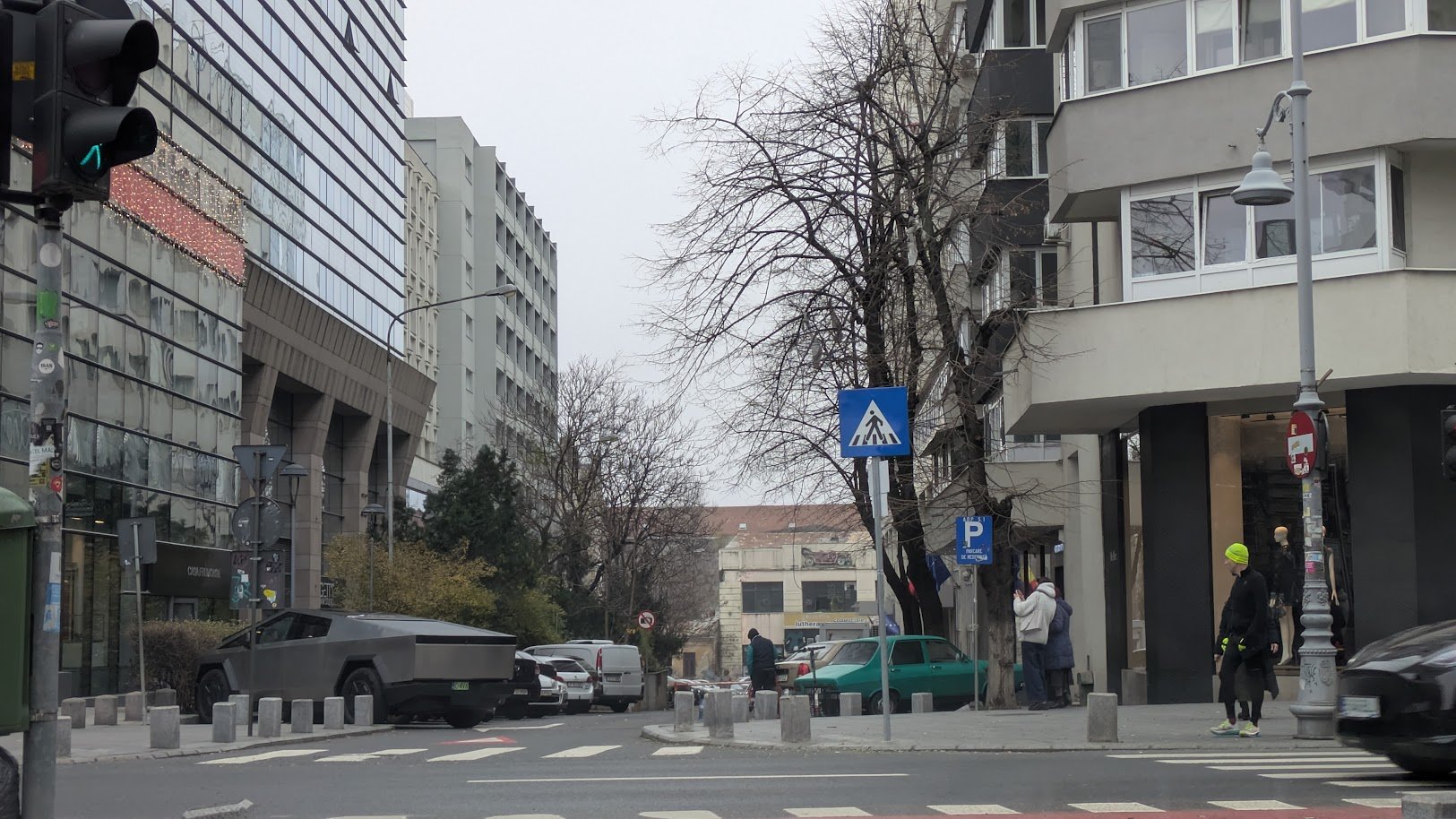 România se pregătește pentru o săptămână plină de evenimente culturale și social-politice, într-o perioadă în care vibe-ul festiv începe să se intensifice, însă cu o notă de reflecție asupra provocărilor societății