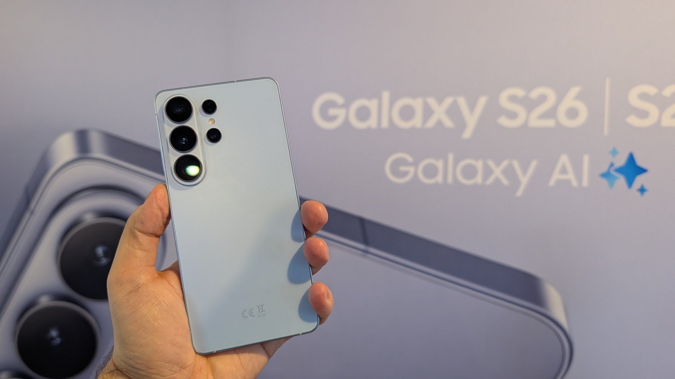 Samsung a lansat recent noile modele din gama flagship Galaxy S26, capitolul cel mai așteptat al companiei sud-coreene, care continuă tradiția de a oferi dispozitive de ultimă generație, chiar dacă schimbările față de generațiile anterioare sunt mai subtile decât se așteptau unii entuziaști