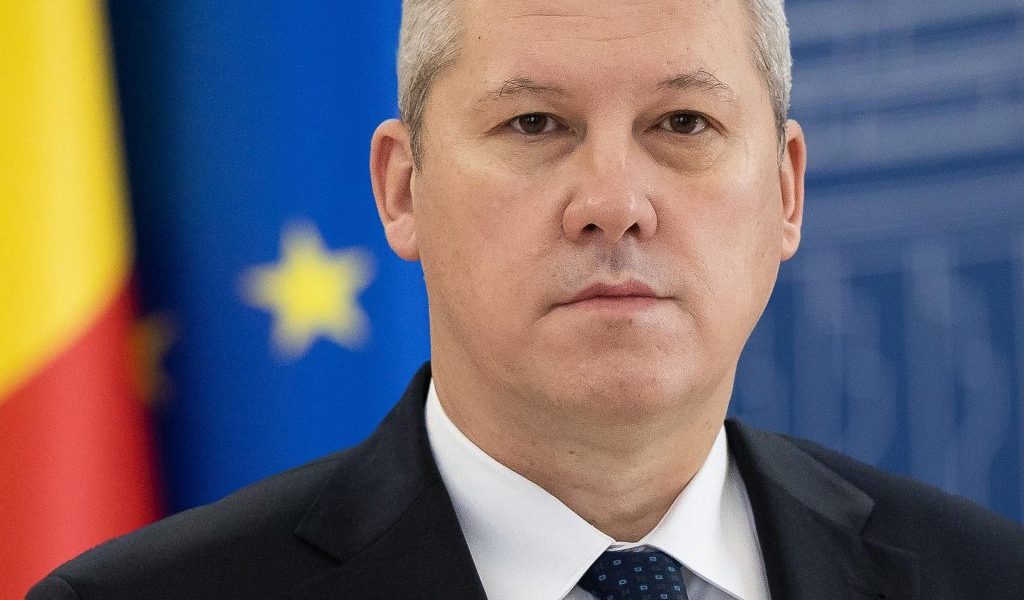 Predoiu se întâlnește cu directorul FBI la Washington: dialog pentru - JurnalUrban