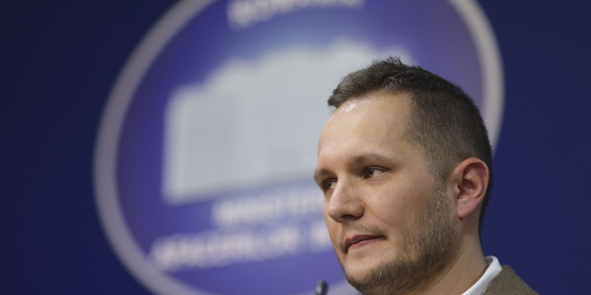 Prefectul Capitalei, despre drumurile făcute de Negoiță peste conducte de gaz: Nu s-a remediat, s-au blocat în „nu găsim constructori”