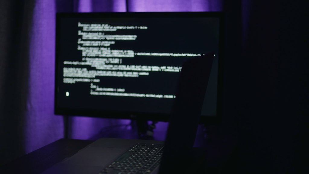 Un veteran al industriei tech din Silicon Valley avertizează asupra „efectului vampiric” al inteligenței artificiale și asupra riscului de epuizare a programatorilor, subliniind necesitatea stabilirii unor limite clare în utilizarea acestor instrumente