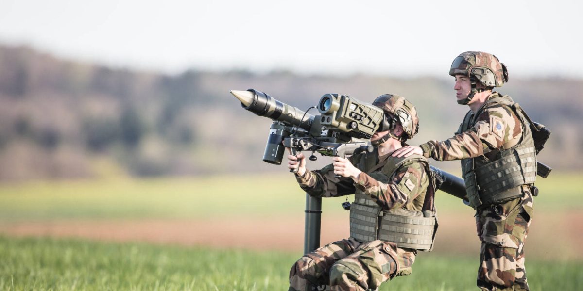 Rachete-sisteme-MANPAD-MISTRAL-e1764171640717.jpg - JurnalUrban