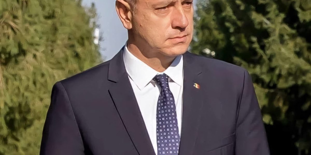 Recesiune tehnică în România: Mihai Fifor critică conducerea de la - JurnalUrban