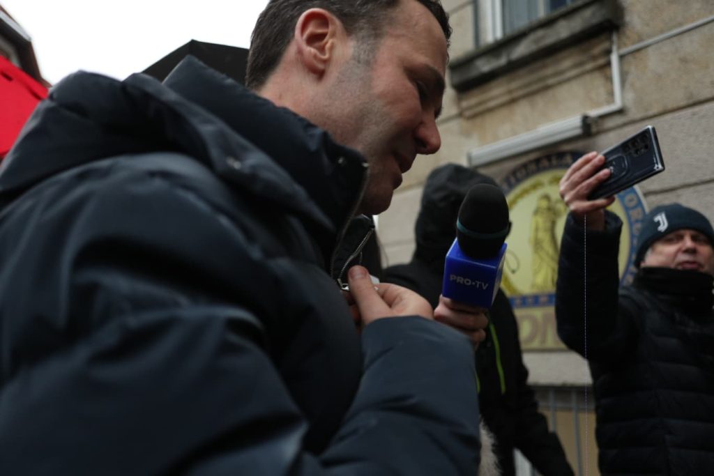 Primarul Sectorului 3, Robert Negoiță, a intrat în vizorul procurorilor DNA, fiind plasat sub control judiciar într-un dosar care vizează acuzații de corupție și trafic de influență