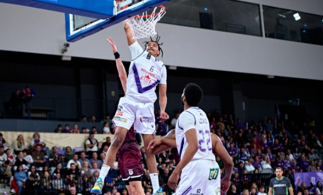 Teafale Lenard se desparte de FC Argeș Pitești - Baschet.ro