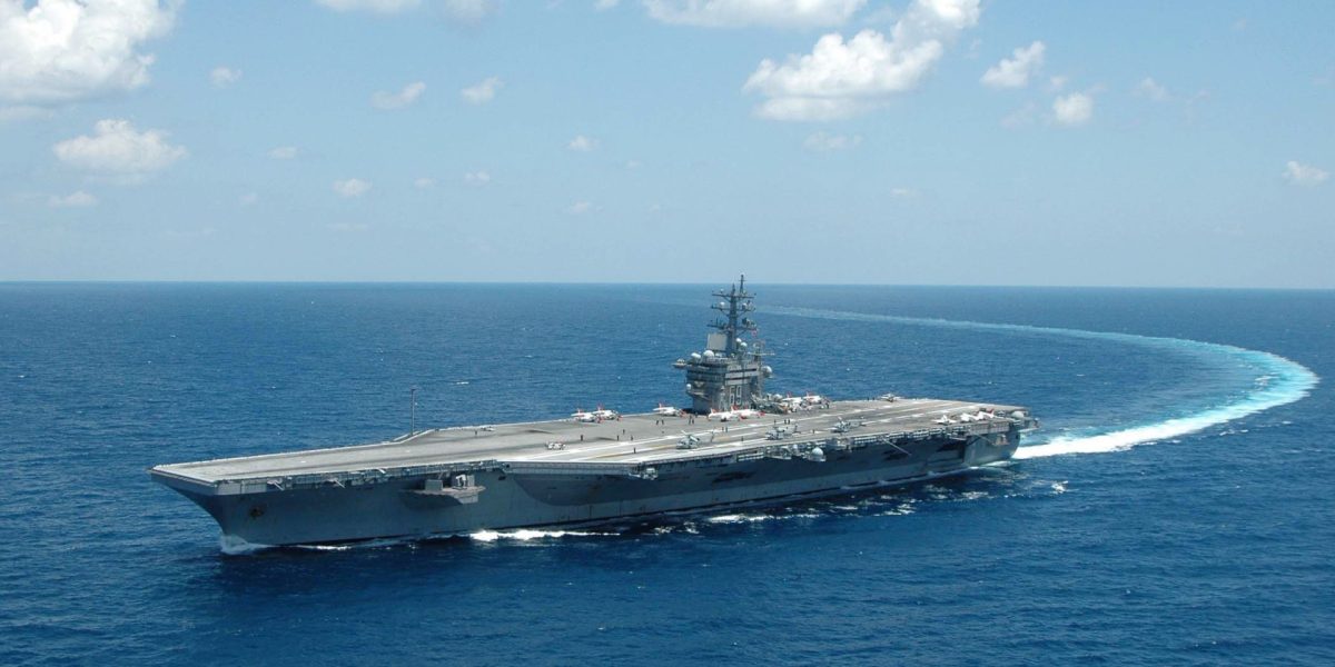 US_Navy_060617-N-0490C-010_The_Nimitz-class_aircraft_carrier_USS_Dwight_D._Eisenhower_CVN_69_conduct.jpeg - JurnalUrban