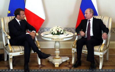 Vladimir_Putin_and_Emmanuel_Macron_2018-05-24_06-e1644251251539.jpg - JurnalUrban