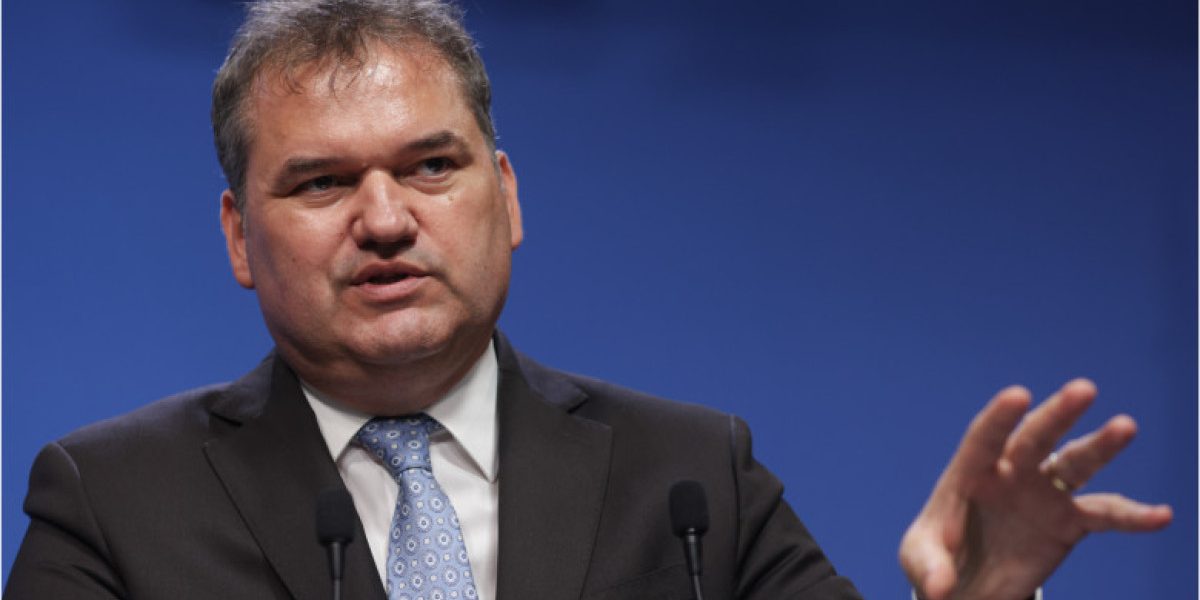 aD02MzAmemM9MSZoYXNoPTI0YWYxZWE3MmY3NTgzMjhhYjM3NzNjZTk1NTQ1ZGQ3.thumb_.jpg - JurnalUrban