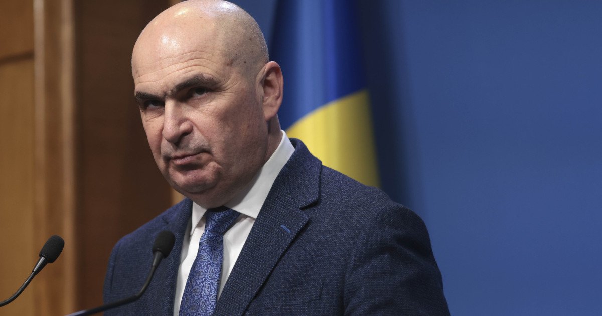 Recesiunea tehnică, parte a tranziției economice, spune Ilie Bolojan România a intrat oficial în recesiune tehnică, o realitate economică pe care premierul Ilie Bolojan o consideră inevitabilă în contextul tranziției către un model economic mai sustenabil