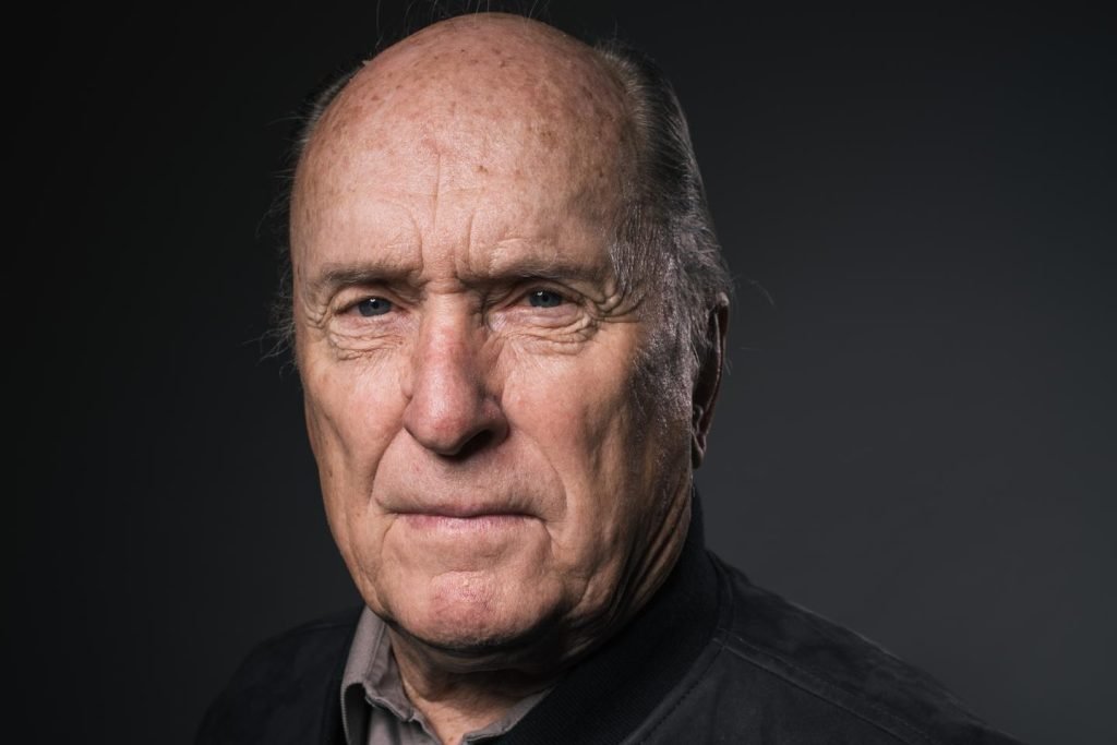 Robert Duvall, una dintre cele mai iconice figuri ale cinematografiei americane, a decedat la vârsta de 95 de ani, conform anunțului făcut de soția sa, Luciana Duvall