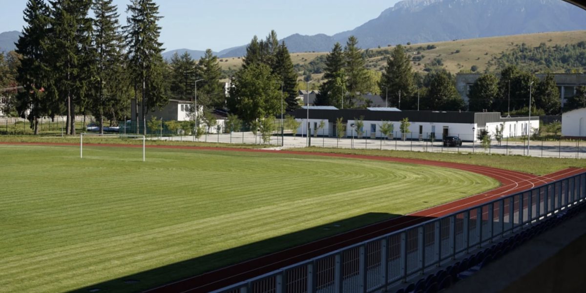 baza-sportiva-zarnesti.jpg - JurnalUrban