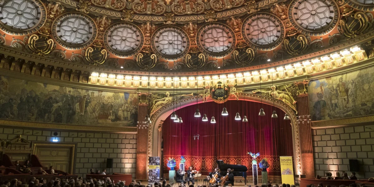 concert-sonoro-la-ateneul-roman-scaled.webp.webp - JurnalUrban