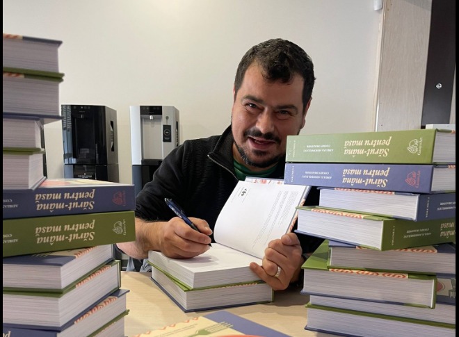 cosmin-dragomir-autor-carti-scriitor.jpg - JurnalUrban