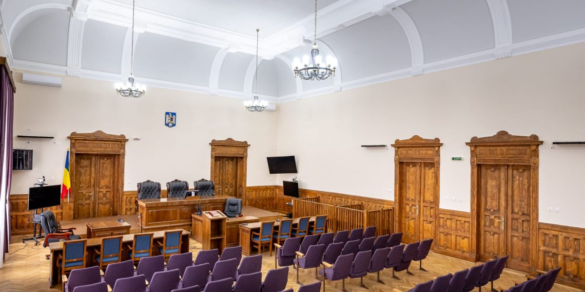 curtea-de-apel-alba-iulia-sala-de-sedinta.jpeg - JurnalUrban