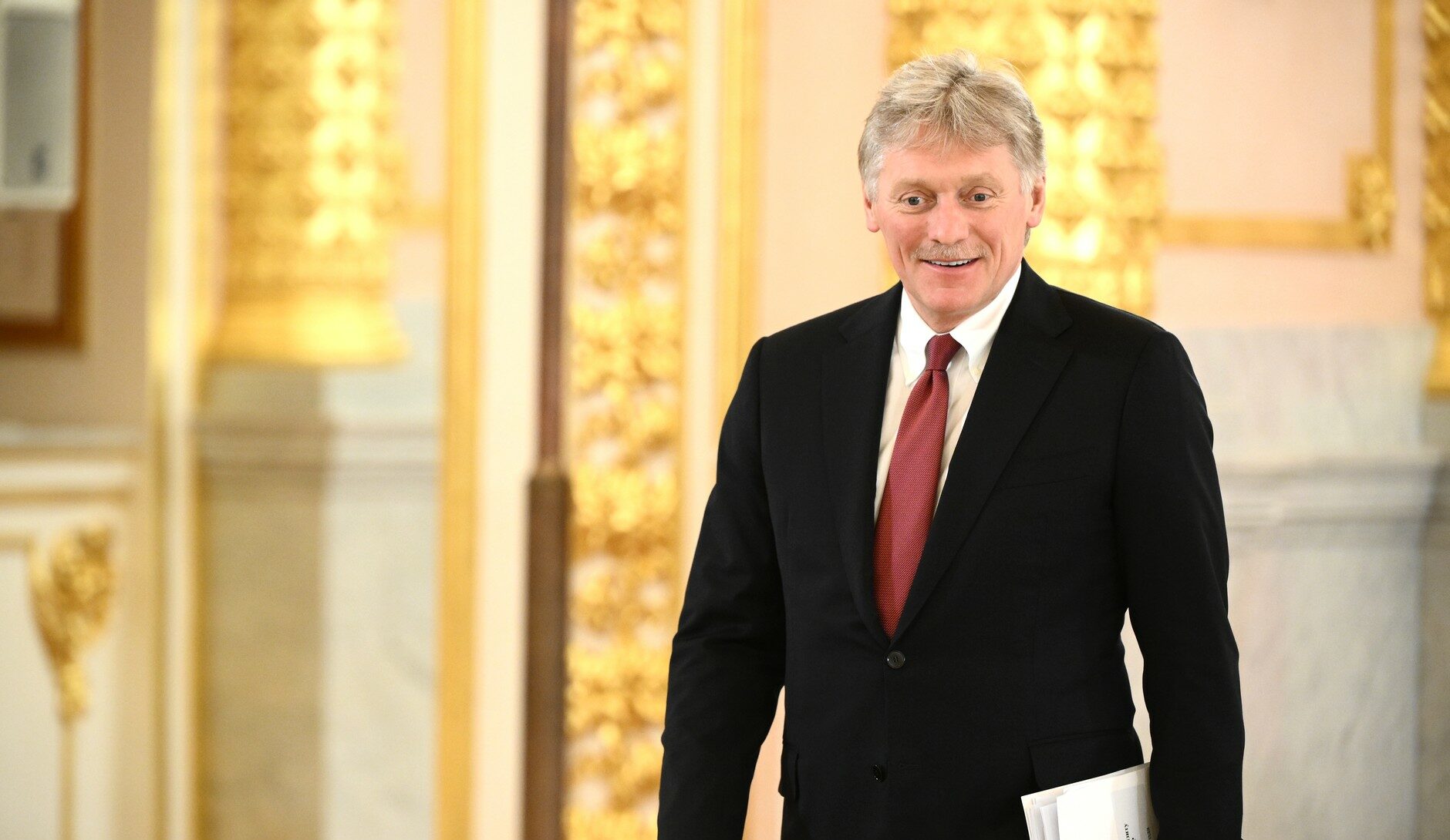 Kremlinul menține un mesaj dur privind ofensiva din Ucraina: până când Kievul acceptă condițiile Rusiei Miercuri, 4 februarie, orașul Abu Dhabi a devenit scena unui nou episod în intensificarea dialogului diplomatic, unde oficiali de rang înalt din Rusia, Ucraina și Statele Unite s-au întâlnit pentru a discuta despre conflictul aflat în desfășurare