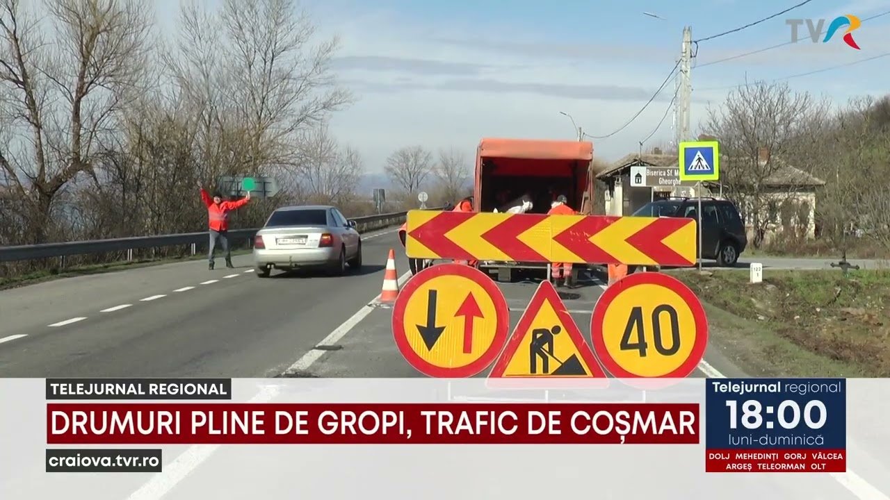 Trafic infernal pe drumurile din Mehedinți Traficul se desfășoară cu dificultăți majore pe cele mai importante drumuri naționale din județul Mehedinți, în urma vremii severe care a lăsat adevărate cratere în carosabil
