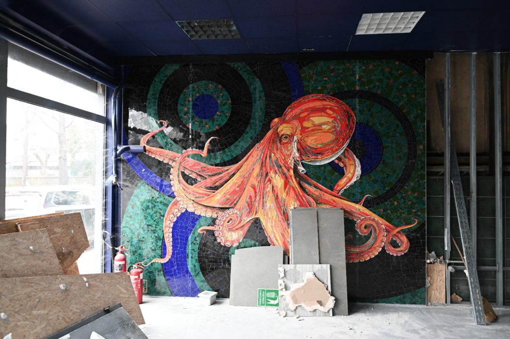 Piața Dorobanți, în plin proces de modernizare pentru a deveni un spațiu mai sigur și mai primitor pentru comercianți și vizitatori Inima Sectorului 1 a Bucureștiului se află în plină transformare, odată cu demararea unui proiect amplu de reabilitare a Pieței Dorobanți