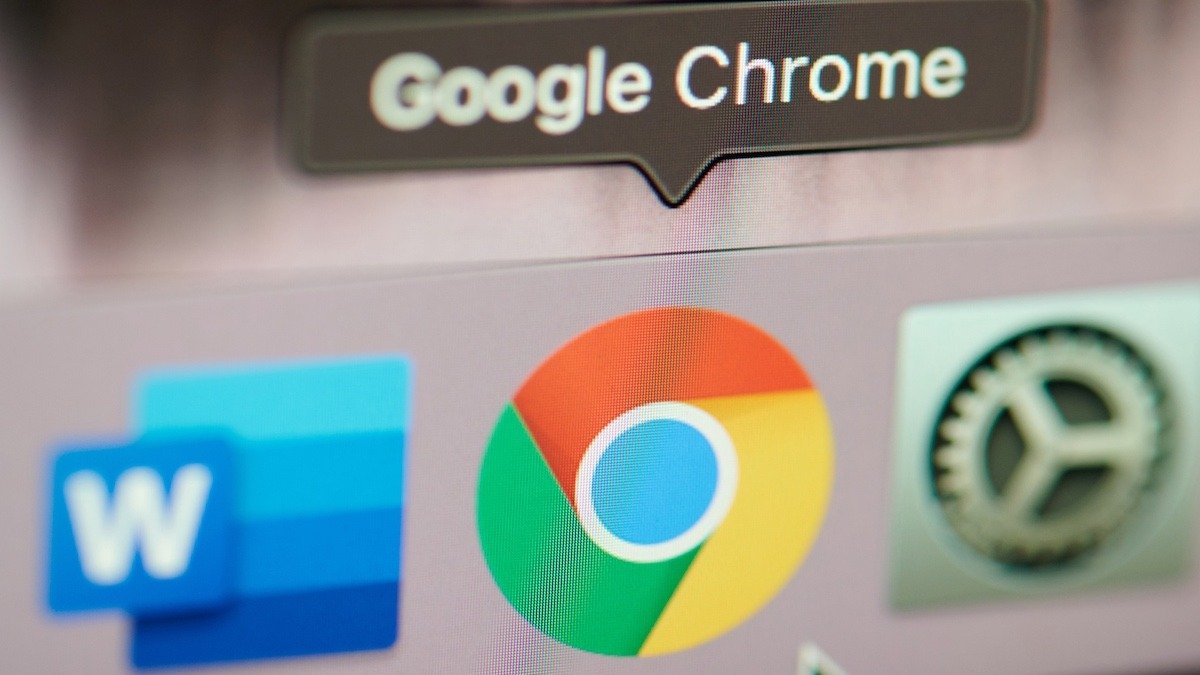 Google a lansat recent un update urgent pentru browserul Chrome, semnalând o situație deosebit de critică pentru securitatea utilizatorilor săi
