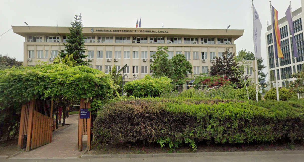 Guvernul a fost convocat vineri la Palatul Victoria pentru a discuta cele mai recente evoluții legate de organizarea alegerilor parțiale pentru primăriile din diferite localități ale țării, inclusiv București