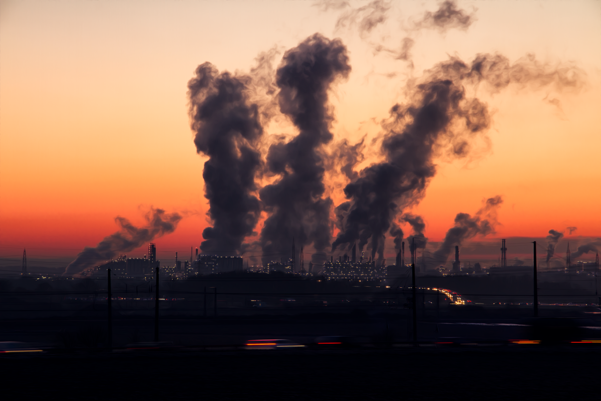 Angajament global în fața schimbărilor climatice: Anglia și California semnează un acord de cooperare în domeniul energiei verzi Un pas semnificativ în eforturile globale de combatere a schimbărilor climatice a fost făcut luna aceasta, când ministrul britanic al energiei, Ed Miliband, și guvernatorul statului american California, Gavin Newsom, au anunțat oficial o colaborare mai strânsă între Regatul Unit și unul dintre cele mai progresive state din Statele Unite în domeniul energiei și protecției mediului