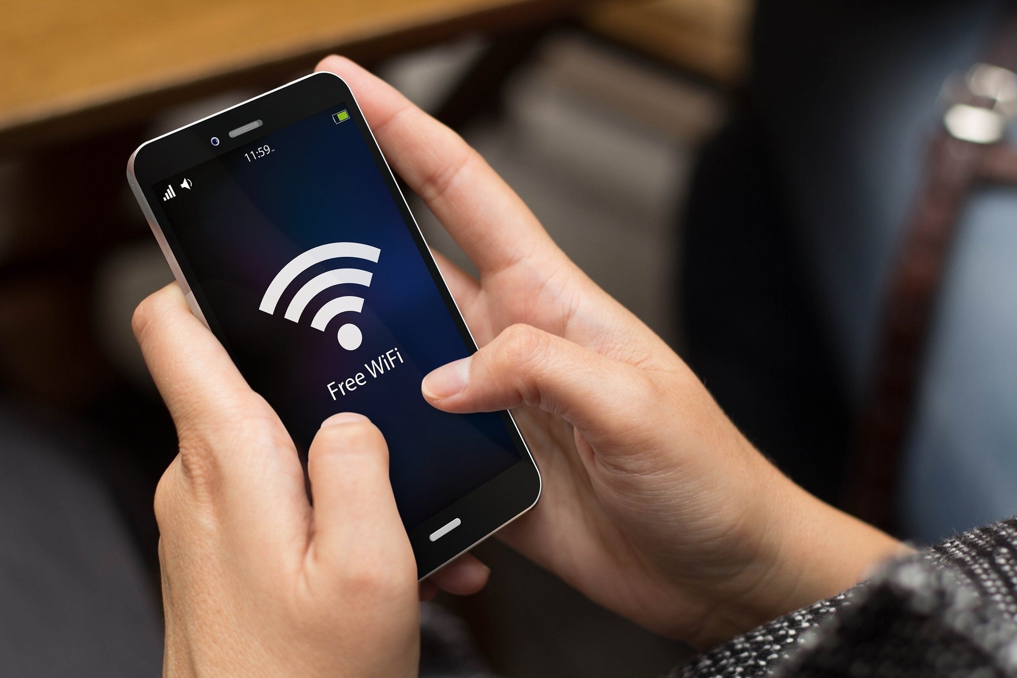 Într-o lume în care conexiunea la internet devine esențială, vulnerabilitatea utilizatorilor în fața amenințărilor digitale devine tot mai evidentă