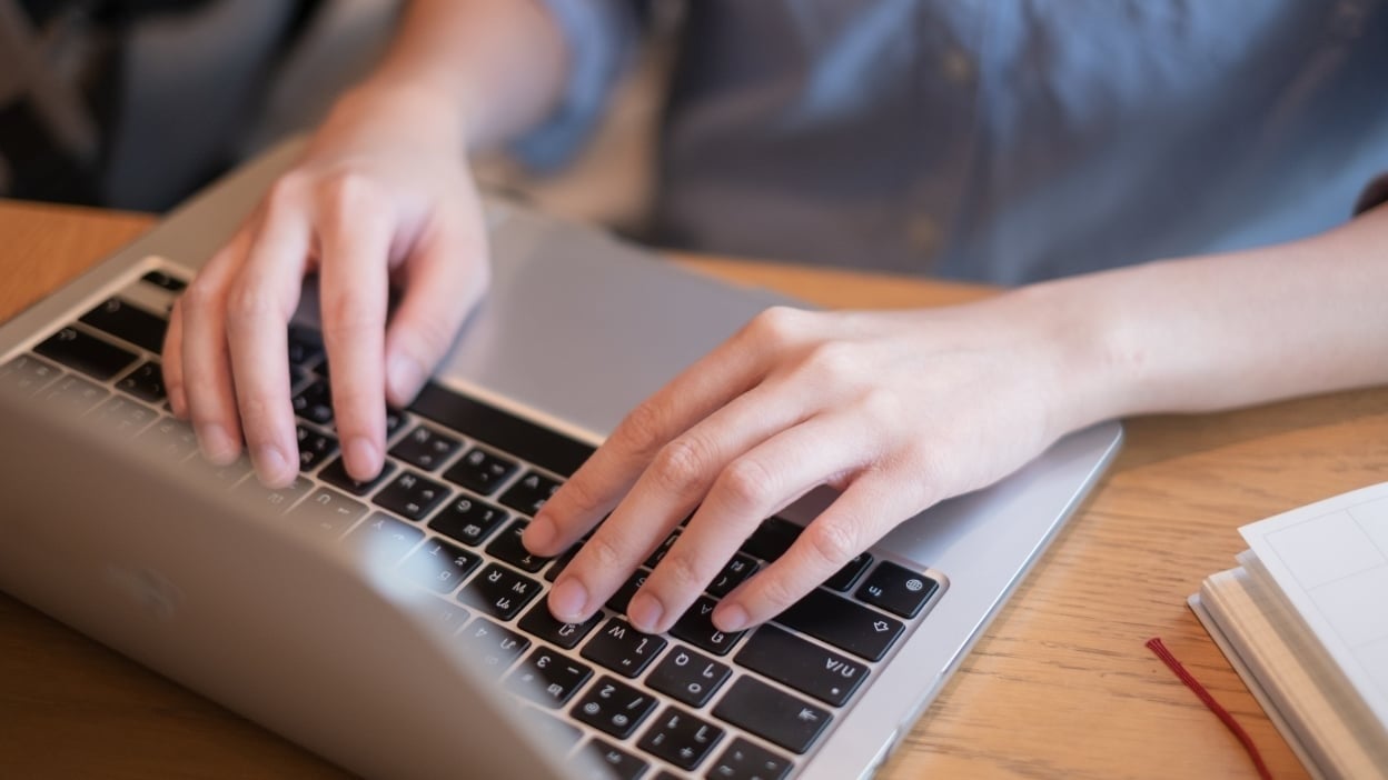 Atacurile cibernetice evoluează rapid, iar o nouă metodă de phishing—mai subtilă, dar la fel de periculoasă—afișează acum o adaptabilitate remarcabilă