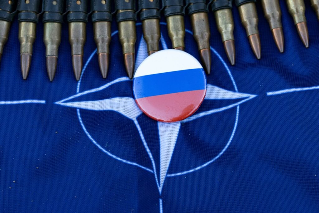 Simulare de război dezvăluie rapidlyitatea unei invazii ruse în Lituania, alarmând Orizontul NATO O simulare recentă realizată de publicația germană Die Welt, în colaborare cu Centrul pentru jocuri de război al Universității din Mannheim, scoate în evidență vulnerabilitățile NATO în fața unui eventual atac al Rusiei