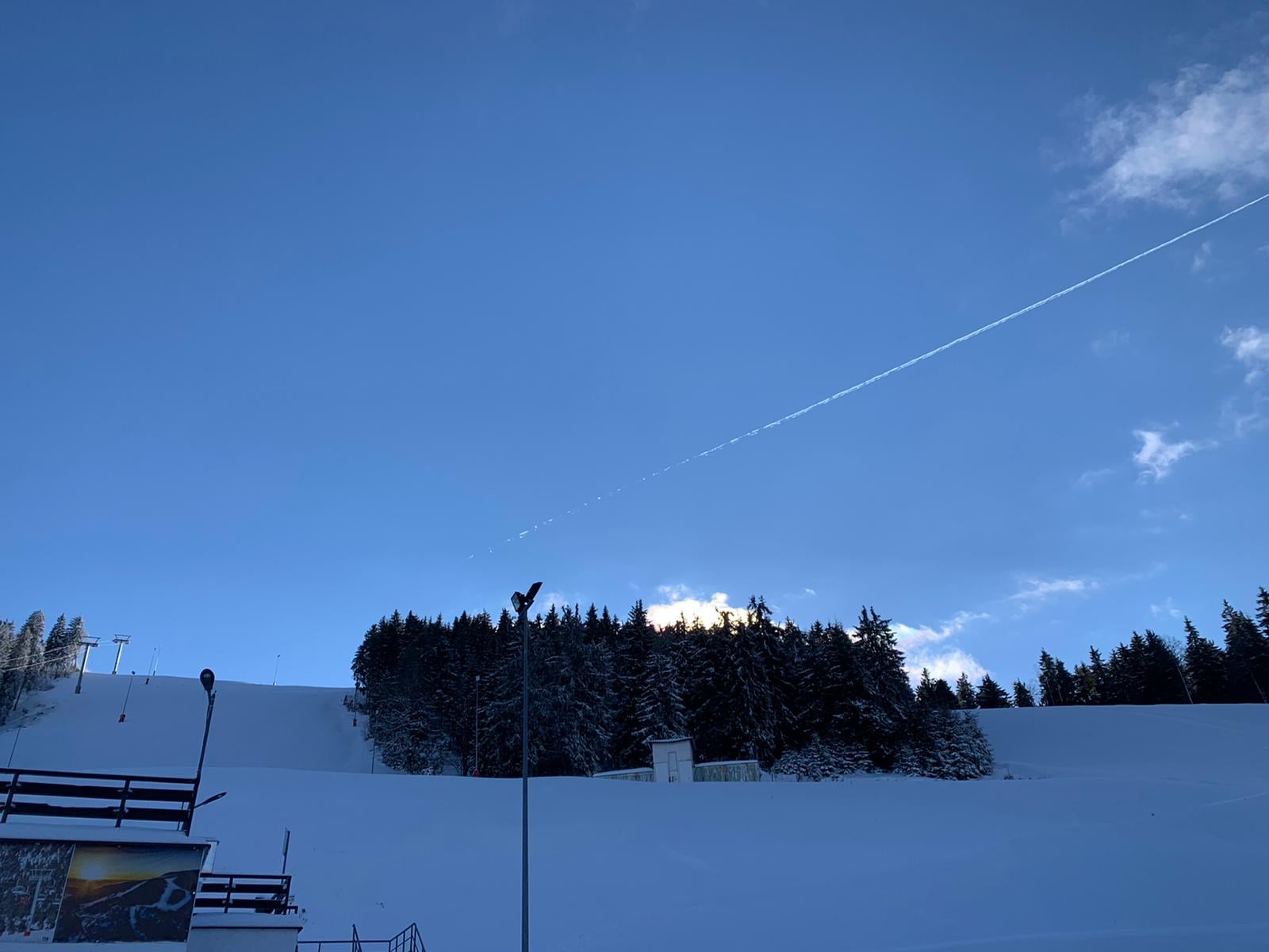 Primăria din Câmpani, județul Bihor, a dat ultima lovitură într-un controversat vechi de decenii legat de proprietatea asupra pârtiei de schi Vârtop, cea mai veche și una dintre cele mai populare stațiuni din Munții Apuseni