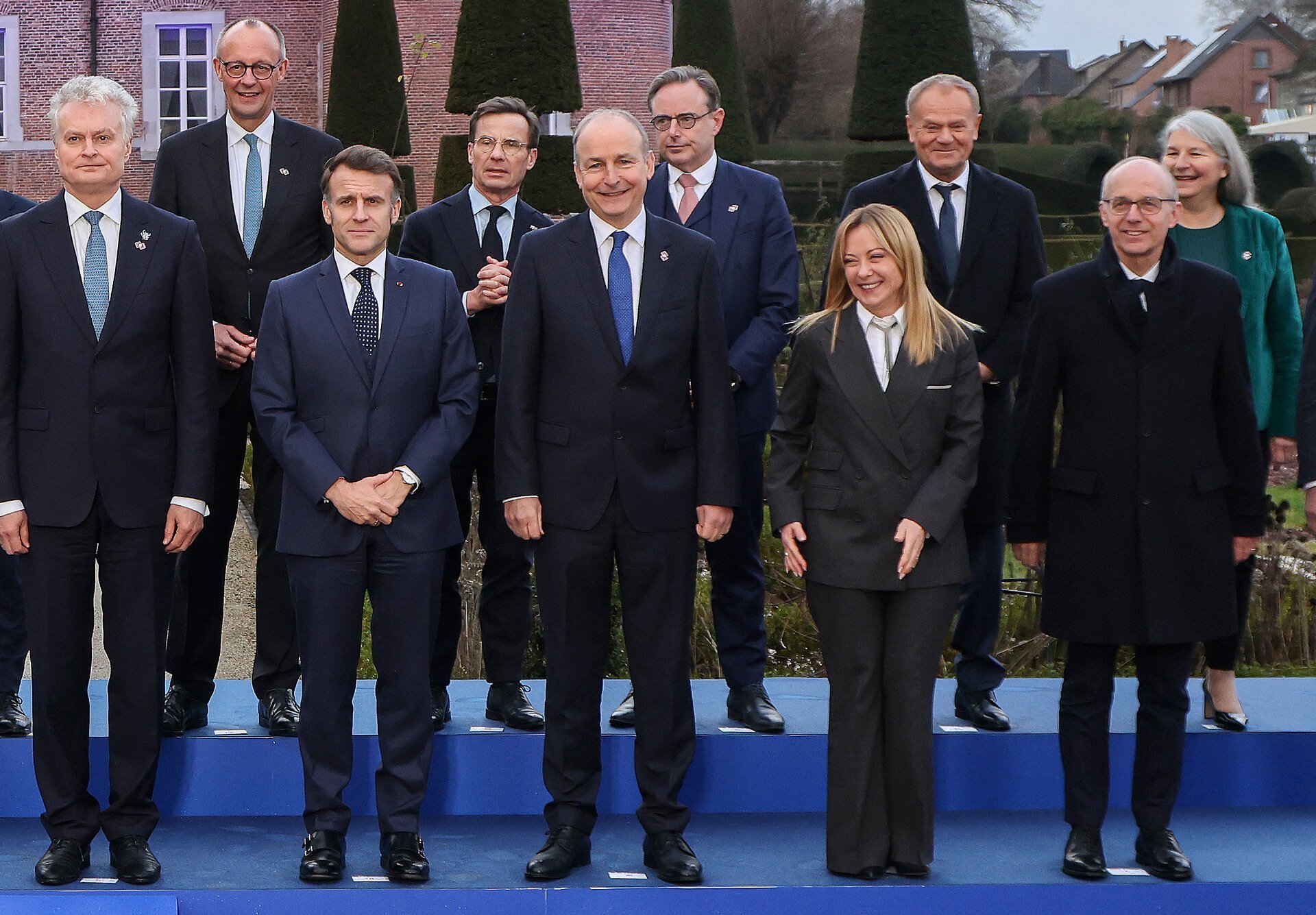 Sfârșitul unei epoci în Uniunea Europeană: divergențe în creștere între membre și provocări pentru unitate Uniunea Europeană, simbolul unei unități în diversitate, pare să se afle în pragul unei crize a coeziunii