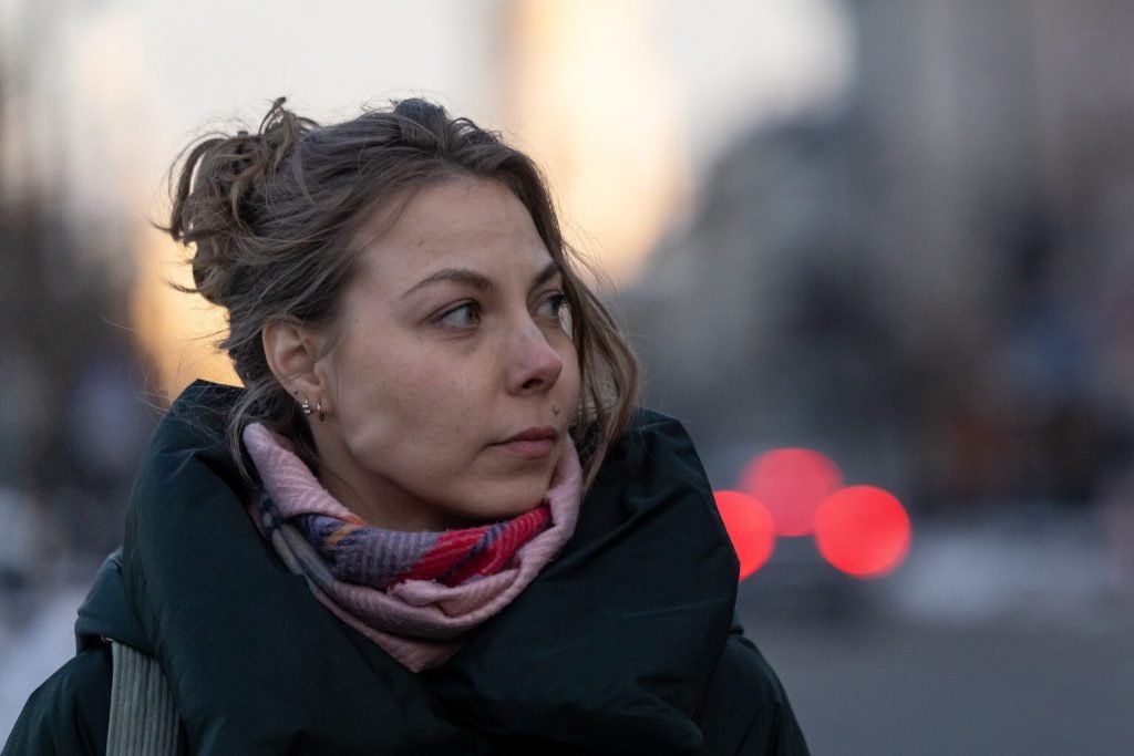 Disidența în rândul opozanților Rusiei: lupta interioară și curajul în fața represaliilor Helga Pirogova, o figură cunoscută în opoziția față de regimul lui Vladimir Putin, a trecut recent printr-un adevărat test al rezistenței fizice și morale