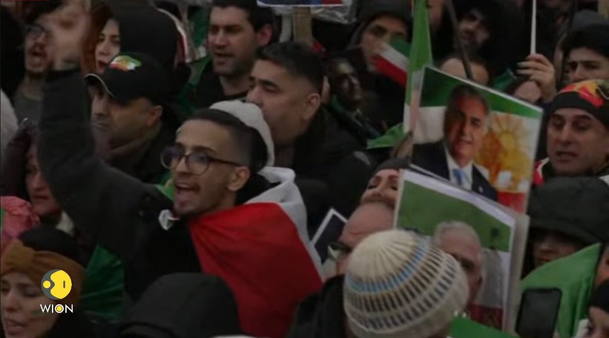 München, orașul german cunoscut pentru tradiția sa de proteste și pentru evenimentele politice frecvente, a fost, sâmbătă, scena unui val de solidaritate orientat împotriva regimului de la Teheran