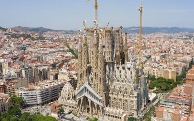 sagrada-familia.jpg - JurnalUrban
