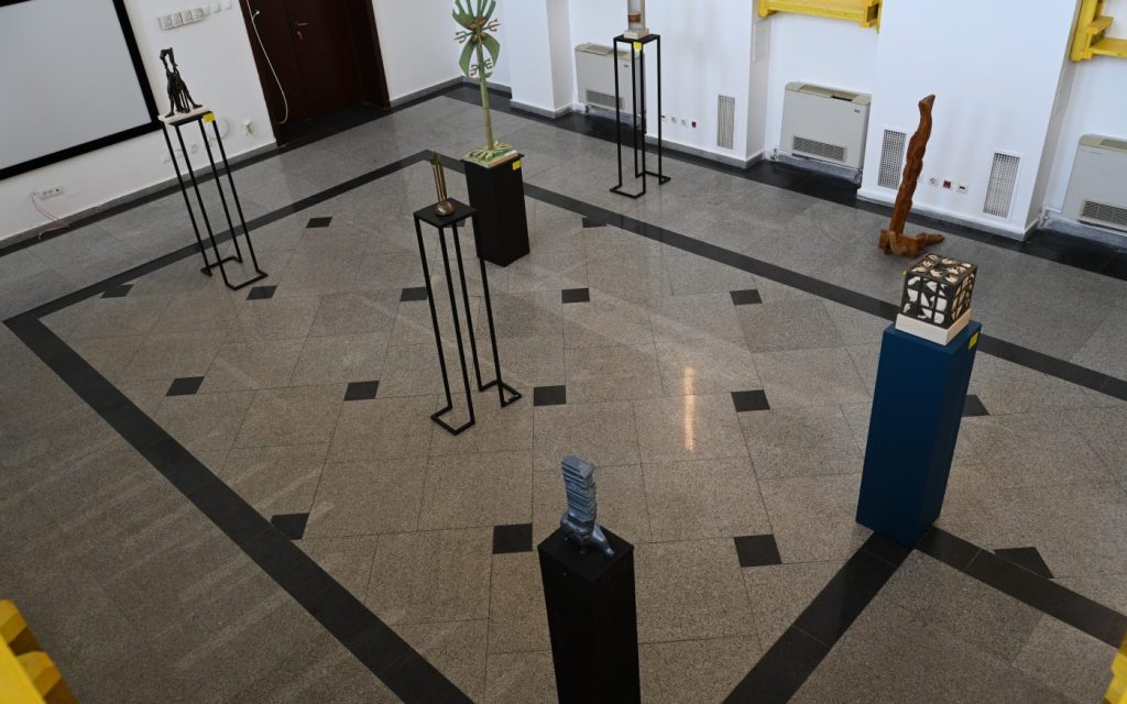 Primăria Sectorului 1 îl pune la dispoziția comunității printr-o oportunitate nouă, adresată artiștilor, organizațiilor culturale și inițiativelor civice, spațiile din Hub-ul deGalben, situat în Piața Amzei 13, devenit recent venue pentru diverse evenimente și proiecte creative