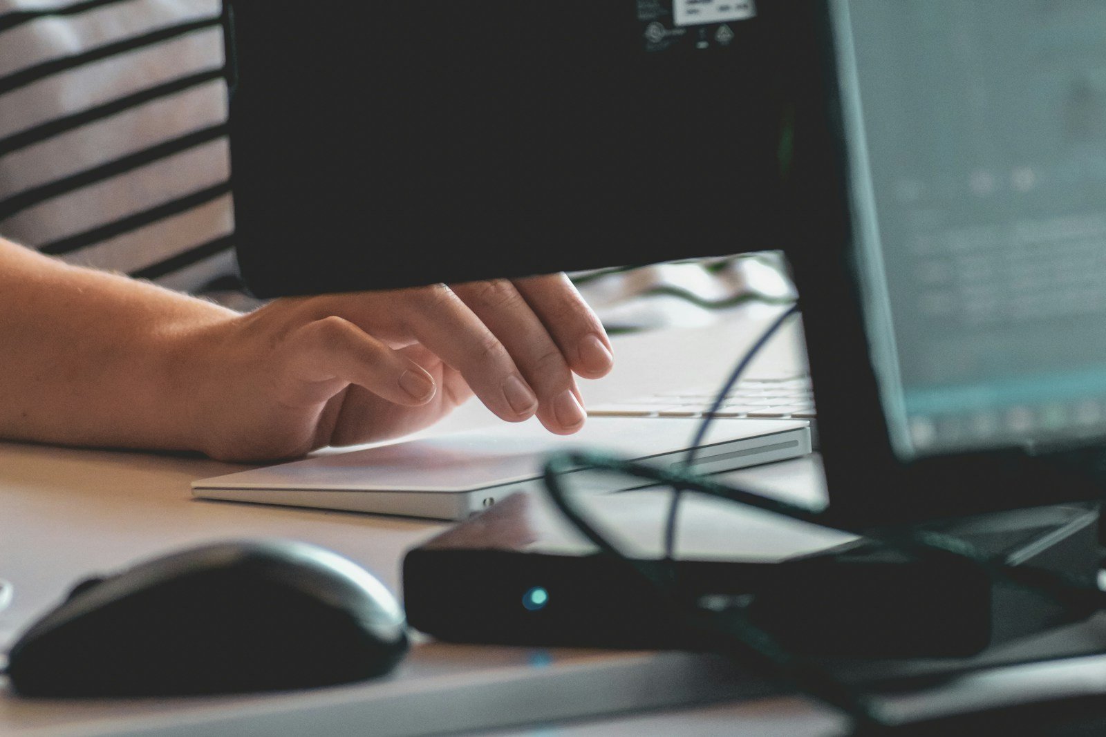 Autoritatea pentru Digitalizarea României (ADR) a semnat un pas important în modernizarea administrației publice din România, lansând o licitație de aproximativ 123 de milioane de lei, echivalentul a peste 24 de milioane de euro, pentru dezvoltarea unei Platforme Naționale de Interoperabilitate (PNI)
