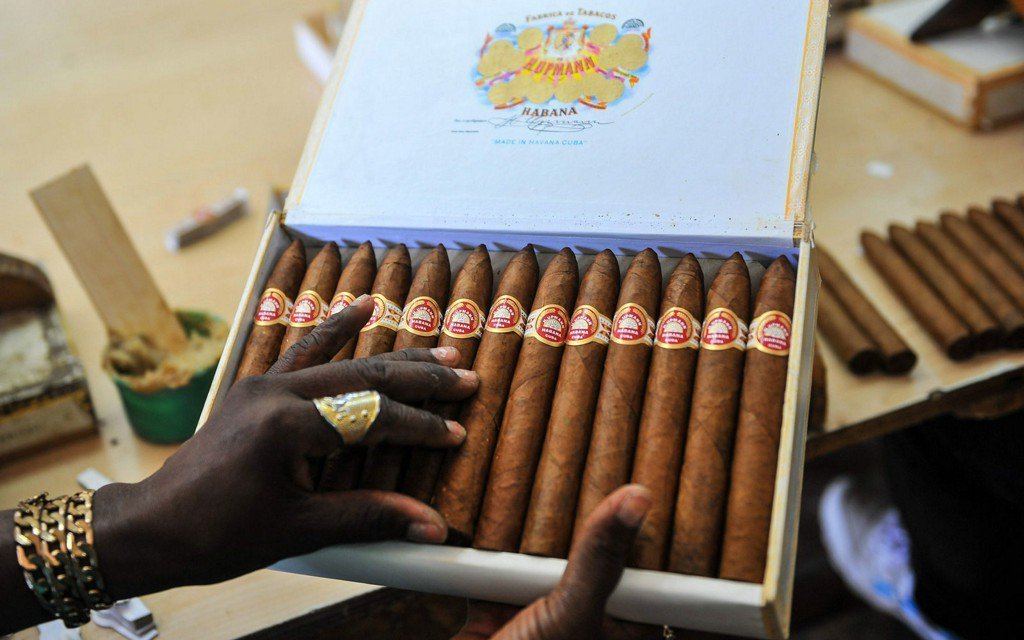 Cuba a fost nevoită să amâne cea mai așteptată tradiție anuală a insulei: târgul internațional al trabucurilor de lux