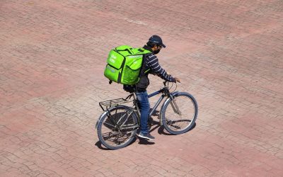 uber-eats-livrare-mancare-e1620749330587.jpg - JurnalUrban