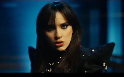 TVR apără piesa „Choke Me” pentru Eurovision, contestată de public Televiziunea Română (TVR) a respins miercuri acuzațiile conform cărora piesa „Choke Me”, care va reprezenta România la Eurovision, trivializează o practică sexuală periculoasă