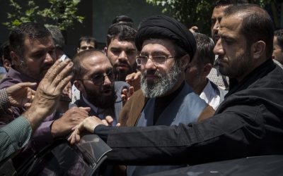 Mojtaba khamenei, izolat: Surse indică lipsa de răspuns la mesaje