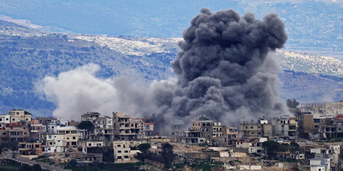 Israelul lovește infrastructura Hezbollah în liban, ofensivă extinsă