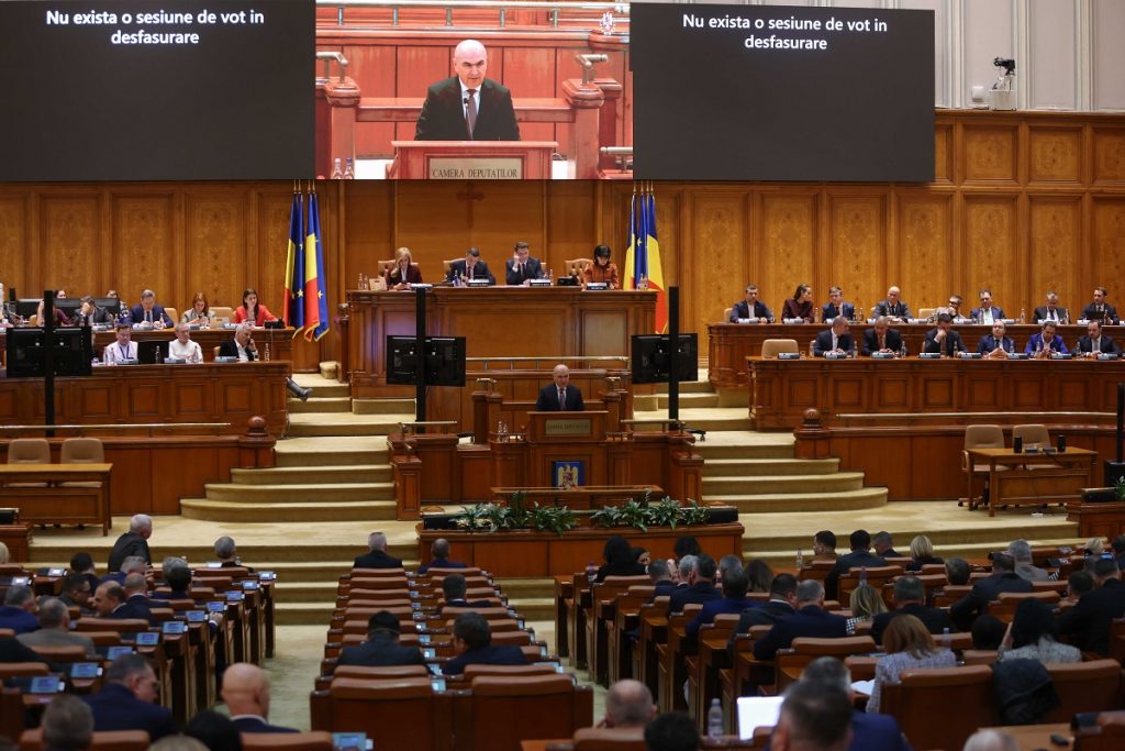 Grindeanu contrazis de votul PSD: A susținut un amendament AUR la buget Liderul PSD, Sorin Grindeanu, a declarat recent că partidul său nu a susținut niciun amendament propus de AUR la bugetul de stat
