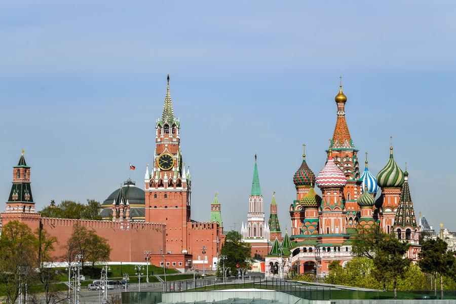 Rusia așteaptă reluarea negocierilor cu SUA și Ucraina MOSCOVA – Rusia speră să reia negocierile cu Statele Unite și Ucraina cu privire la conflictul din Ucraina, odată ce Washingtonul va putea acorda mai multă atenție acestui dosar