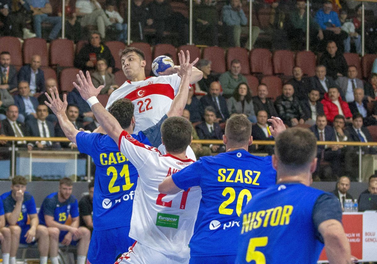 România, umilință! Am risipit un avans de 5 goluri cu Turcia!