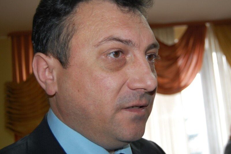 Candidat surpriză și gafe majore la interviul pentru conducerea TNB București – Ada Lupu Hausvater, managerul Teatrului Național din Timișoara, și Boris Focșa, fost ministru al Culturii din Republica Moldova, au susținut azi probele de interviu la concursul pentru ocuparea funcției de manager al Teatrului Național „I.L